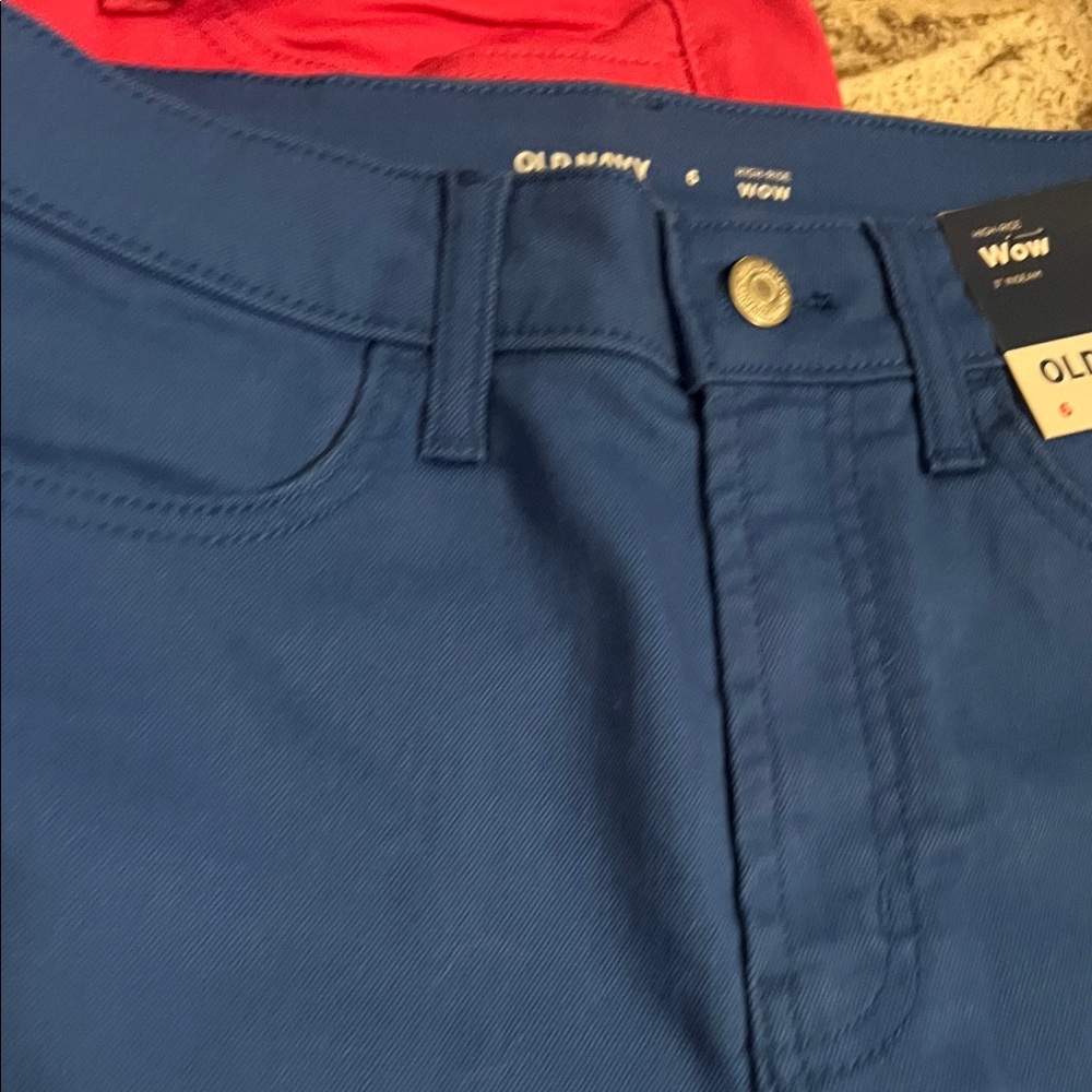 Set of 2 Old Navy Women's Brand New Pink and Deep Blue Jean Shorts - Picture 2 of 9